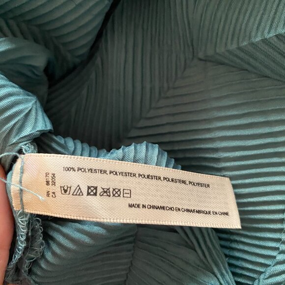 Floreat for Anthropologie textured cami tank top in teal - Picture 10 of 11